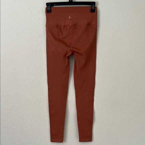NWOT Spiritual Gangster Love Leggings in Clay/Rust  in Size XS/S - Picture 5 of 13